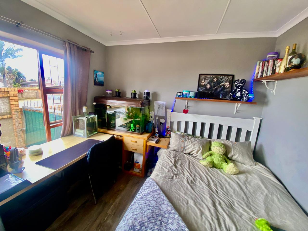 3 Bedroom Property for Sale in Heiderand Western Cape